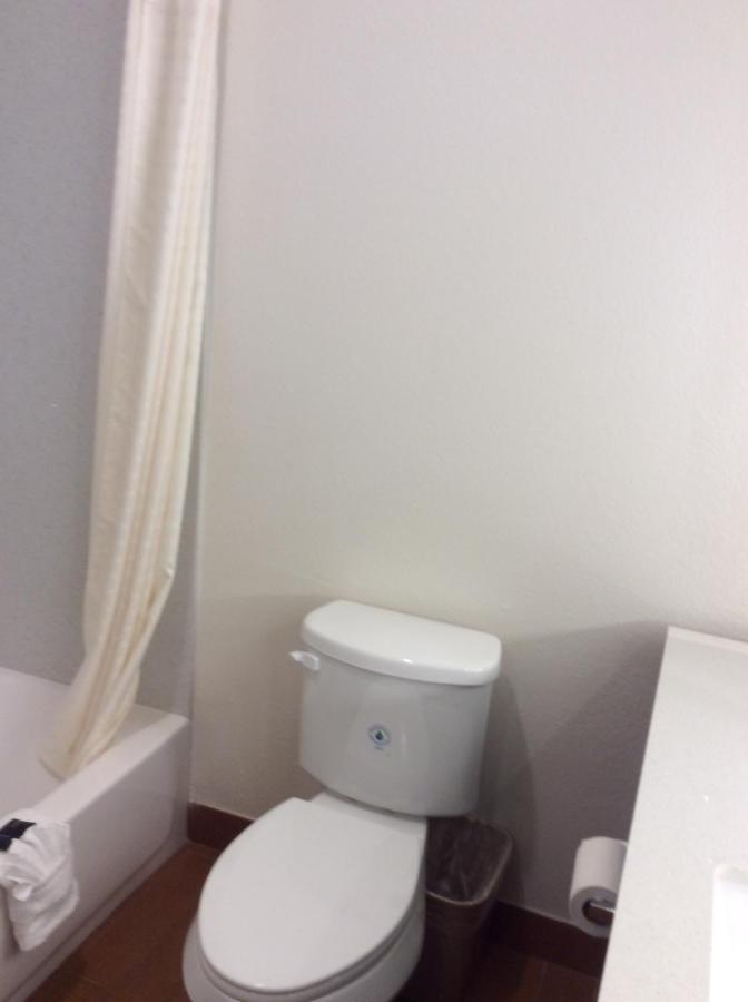 Regency Inn & Suites- Nw Houston Jersey Village Camera foto